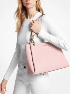 Michael Kors Powder Blush Pink Trisha Pebbled Leather Triple Gusset Shoulder Bag